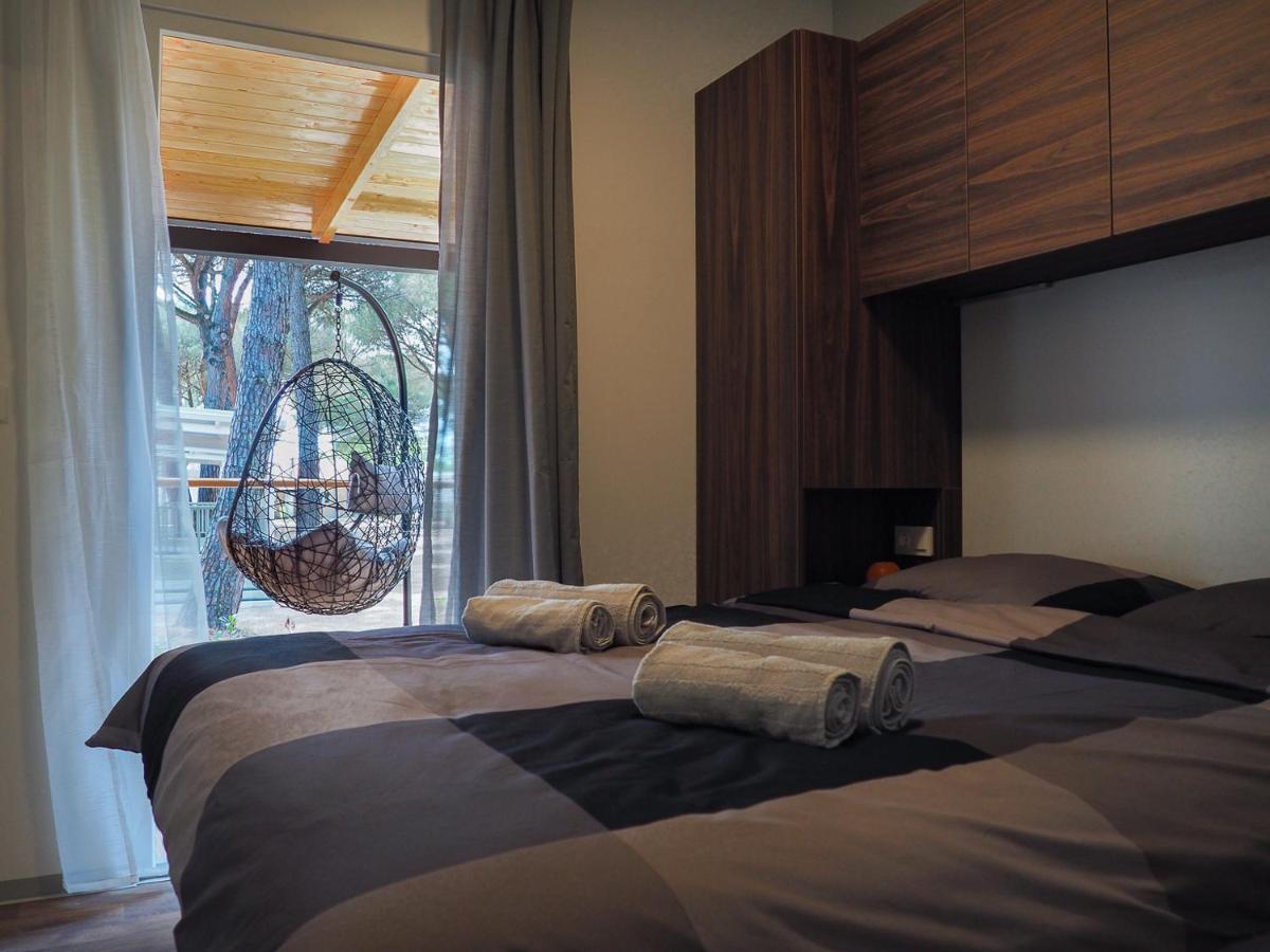 Lux Camp - Mobile Homes In Bi Village Kemping *