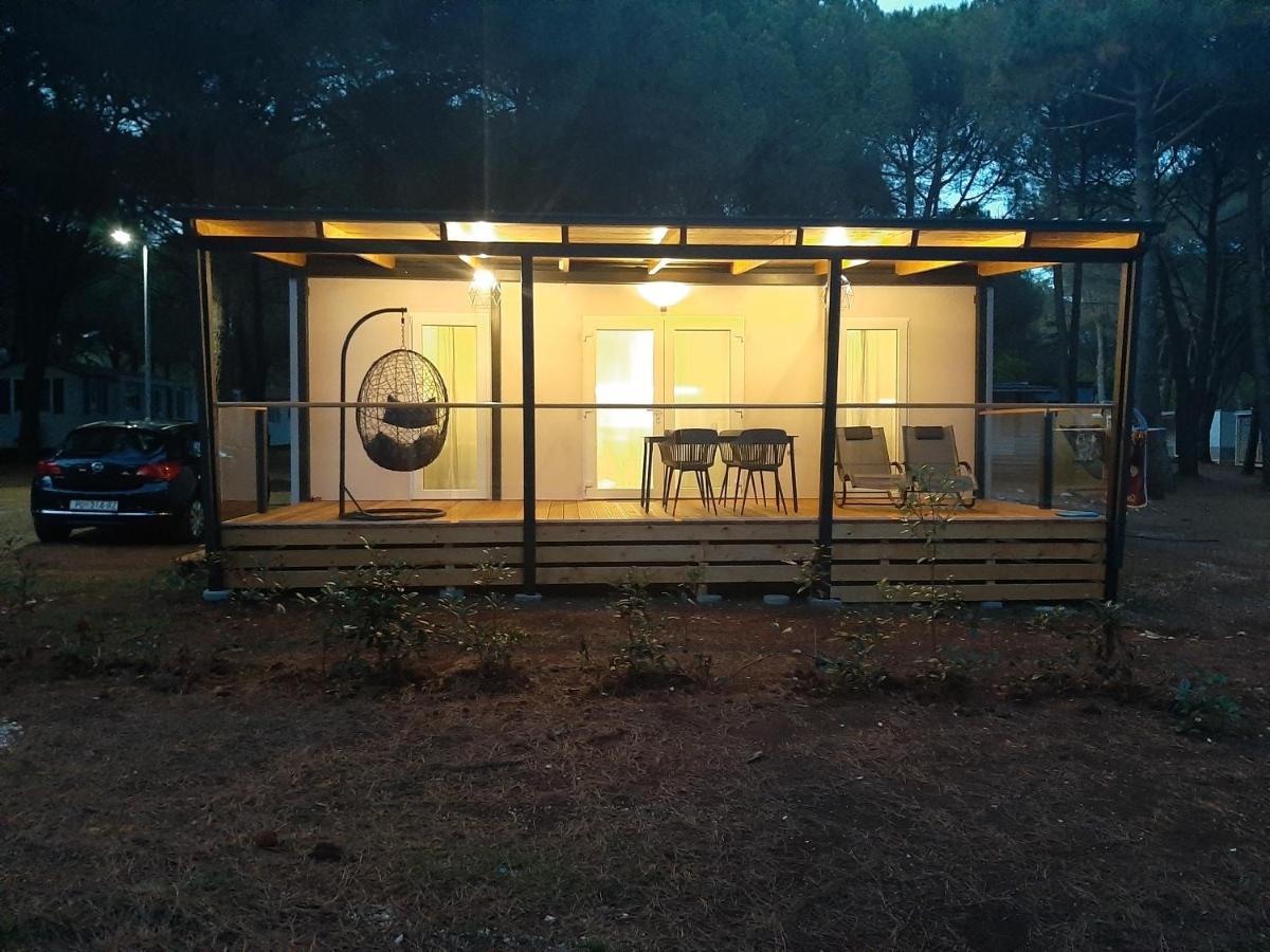 Lux Camp - Mobile Homes In Bi Village Campsite