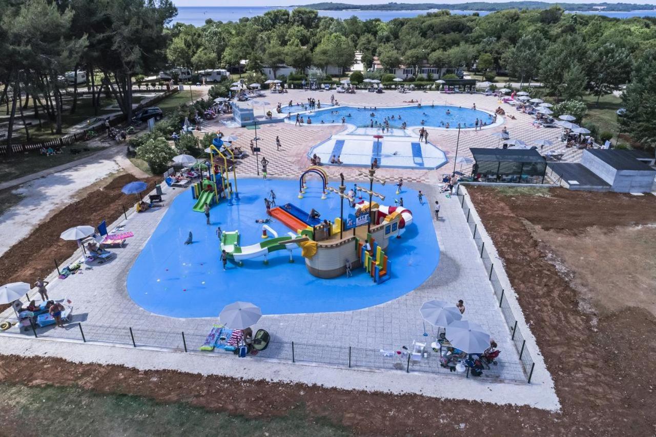 Lux Camp - Mobile Homes In Bi Village Fazana