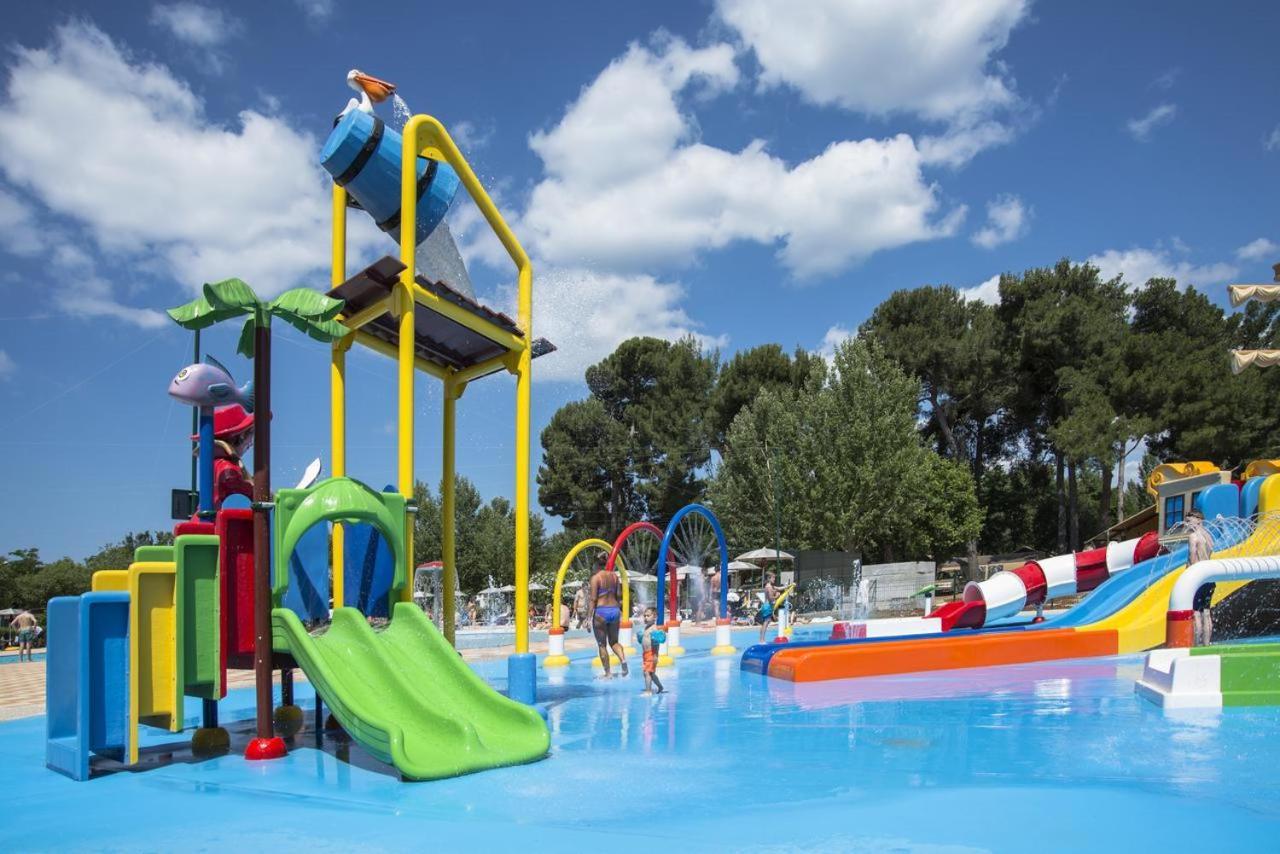 Campsite Lux Camp - Mobile Homes In Bi Village Fazana