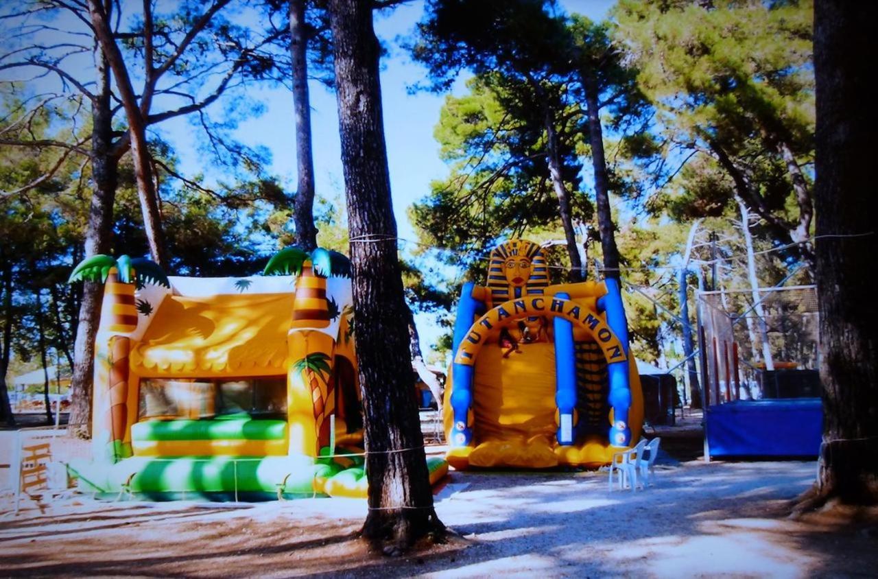 Campsite Lux Camp - Mobile Homes In Bi Village