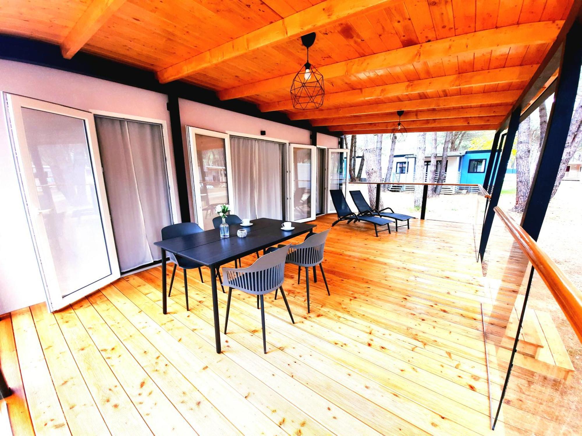 Campsite Lux Camp - Mobile Homes In Bi Village