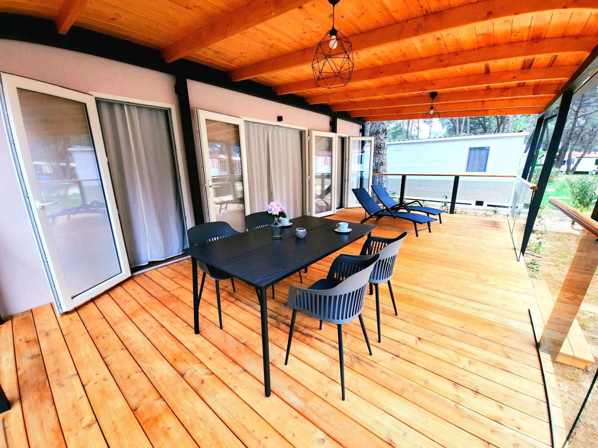 Campsite Lux Camp - Mobile Homes In Bi Village